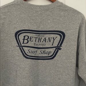 Gildan Gray Crewneck Sweatshirt